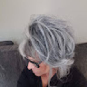 Meet your Posher, Karen